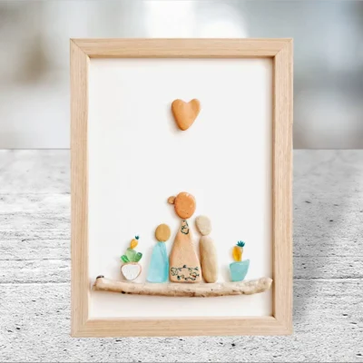 Handmade Gift for Mom of 2 | Sea Glass Pebble Art Picture Frame Mommy and two kids | Sea Glass Art | Crea Gifts Art