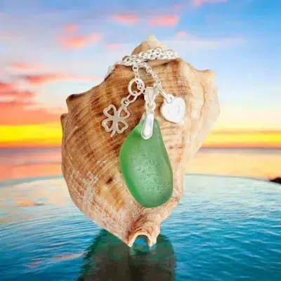 Ръчно изработено бижу | Сребърно колие Късмет и любов с морско стъкло | Crea Gifts | Ръчно изработени бижута и подаръци