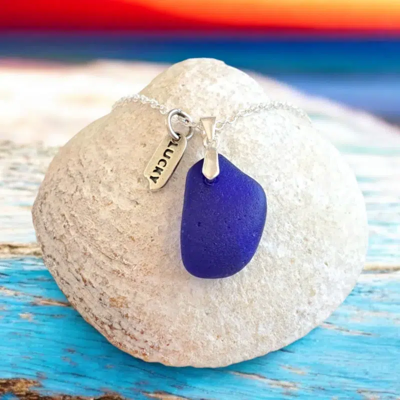 Ръчно изработено бижу | Сребърно колие Късмет с морско стъкло | Crea Gifts | Ръчно изработени подаръци | Ръчно изработени бижута