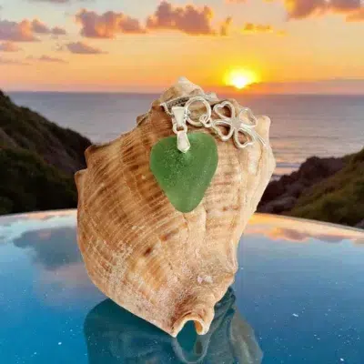 Уникално сребърно колие Сърце | Ръчно изработено бижу с морско стъкло | Crea Gifts | Ръчно изработени подаръци | Ръчно изработени бижута